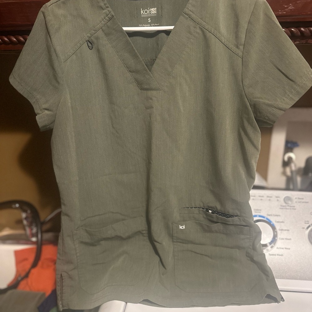 Koi Scrub Top